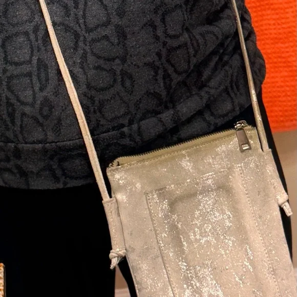 LATICO LEATHER - METALLIC CROSSBODY. WAS $125 brand new. - Picture 3 of 8